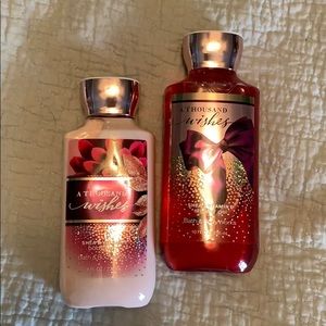 Body lotion and shower gel set